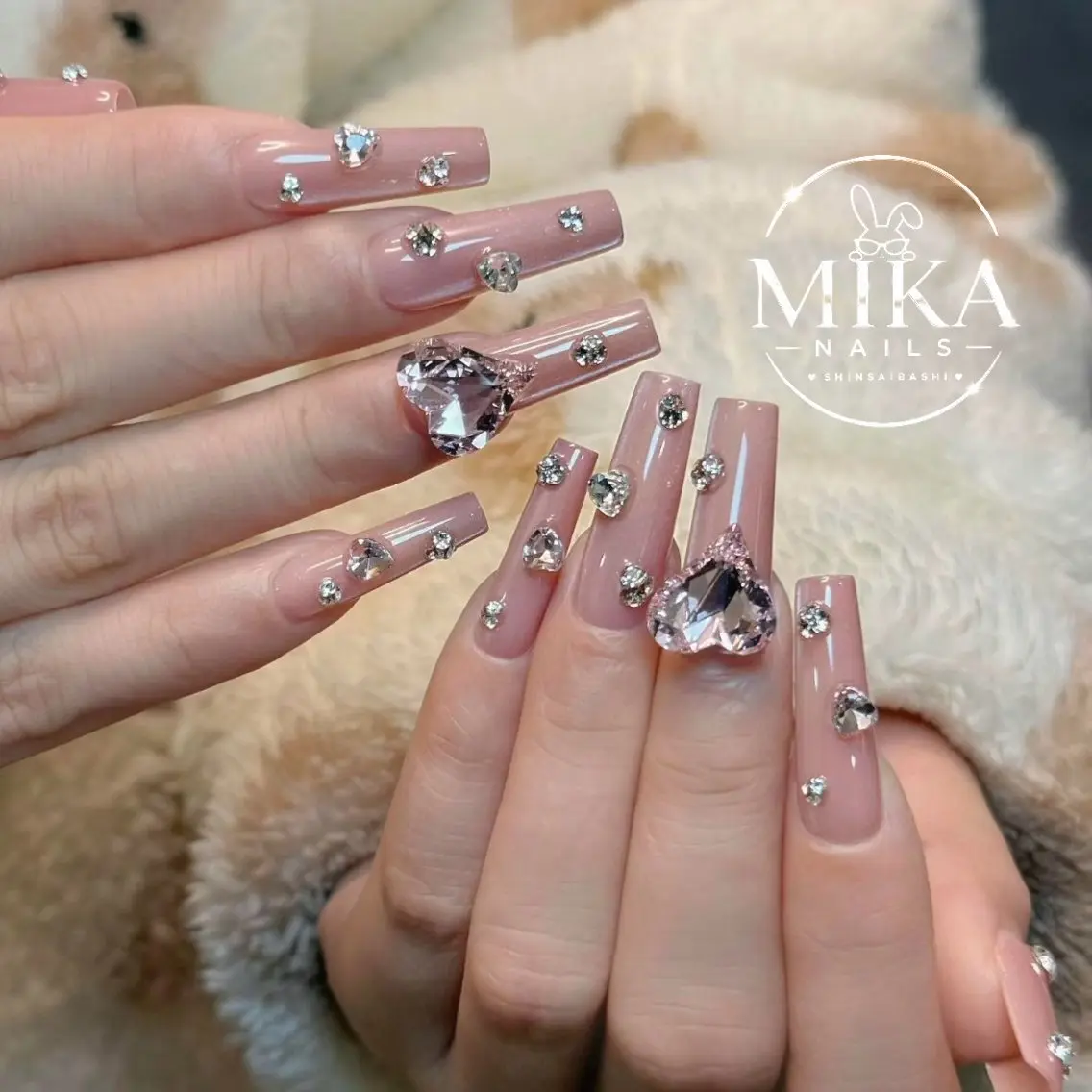 ネイル フレンチネイル 韓国ネイル ロングネイル マグネットネイル ネイルチップ ハンドネイル ハンドケア ちみ＿Mika Nails 心斎橋のネイルデザイン