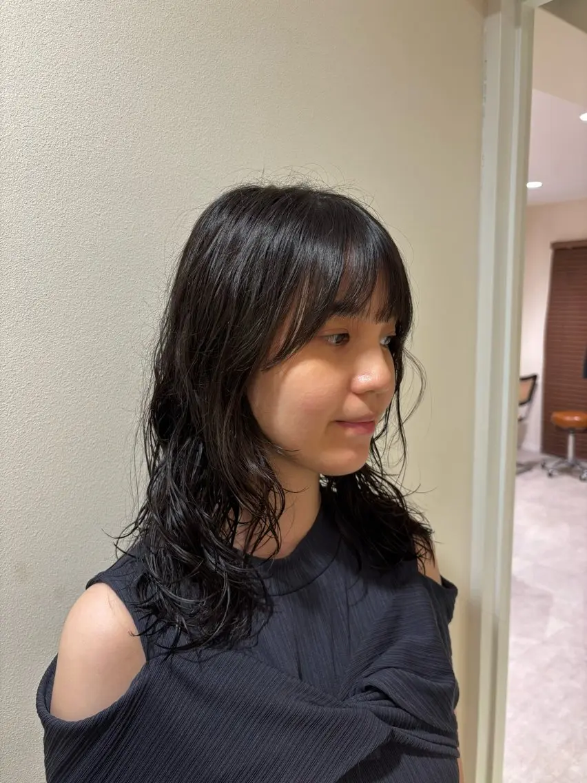 ミディアム 長谷川 澄のヘアスタイル