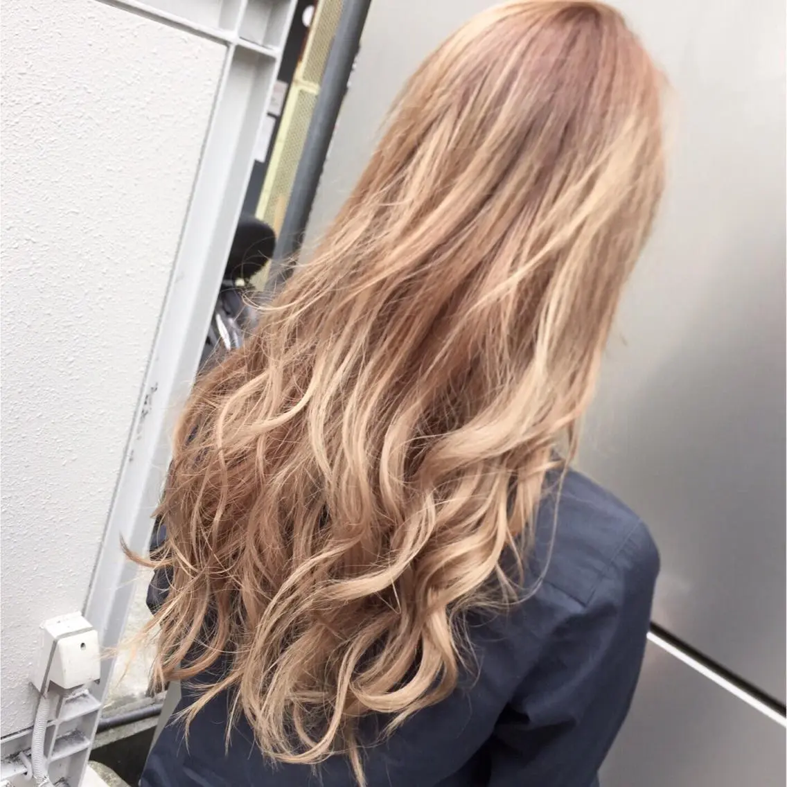 ロング アッシュ 松永 雄樹のヘアスタイル