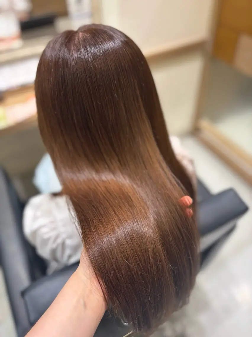 ロング カット ヘアカラー トリートメント 透明感ツヤカラー/ 縮毛矯正/静岡のヘアスタイル