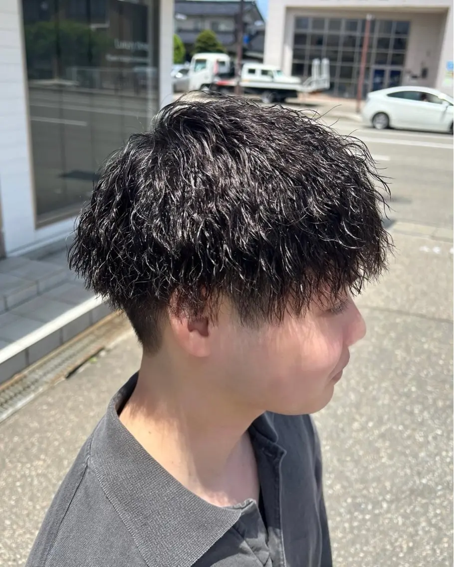 ショート パーマ ツイストスパイラルパーマ スパイラルパーマ カット パーマ メンズパーマ特化/髪 質改善艶カラー/椿原のヘアスタイル