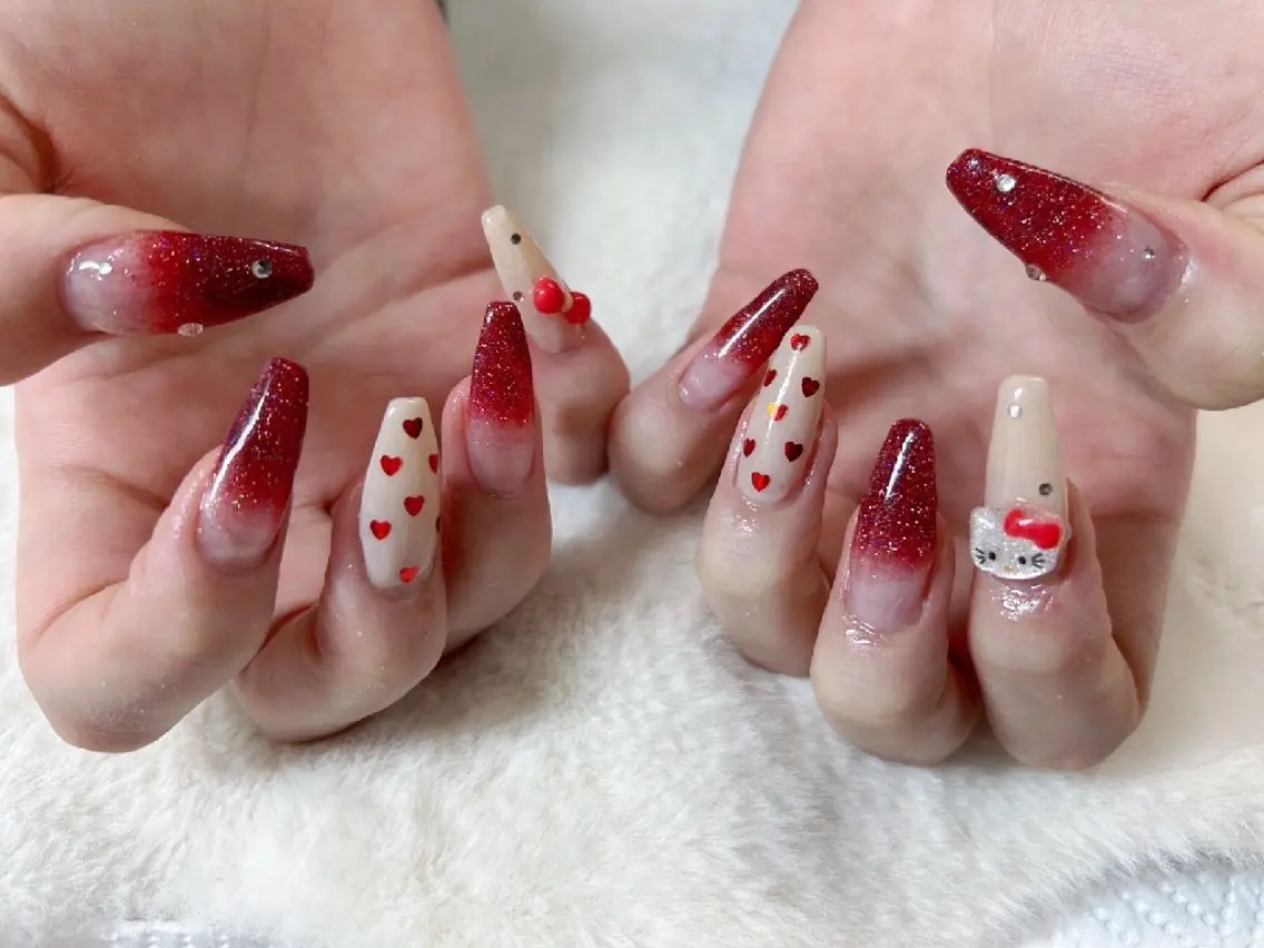 ネイル 長さ出し グラデーション ハート 赤色 ハンドネイル ハンドケア 心斎橋Salon Epokkuのネイルデザイン