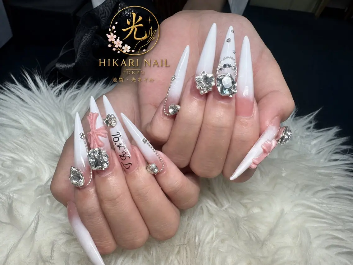 ネイル HikariNail Ikebukuroのネイルデザイン