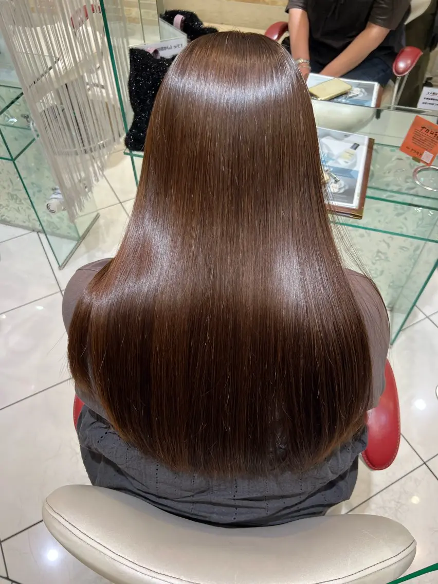 ロング カラー パーマ バレイヤージュ ブリーチ ケアブリーチ 透明感カラー デザインカラー カット ヘアカラー トリートメント 髪質改善×ハイトーン ✨倉持のヘアスタイル