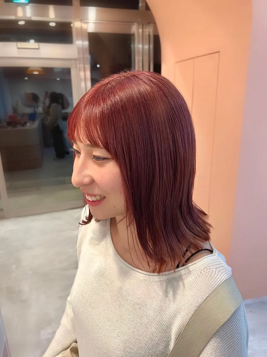 ミディアム カラー ブリーチ ピンクカラー mizuki ,のヘアスタイル