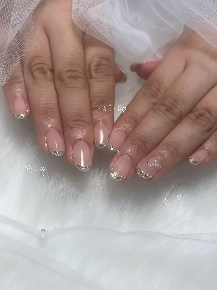 ネイル フレンチネイル ガラスフレンチ ハンドネイル Re: Mireのネイルデザイン