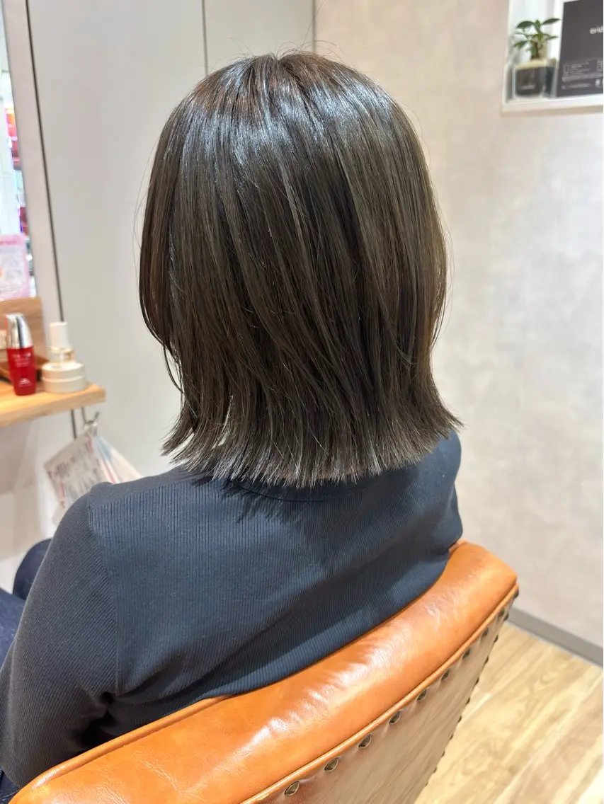 ミディアム 伊藤 愛里のヘアスタイル