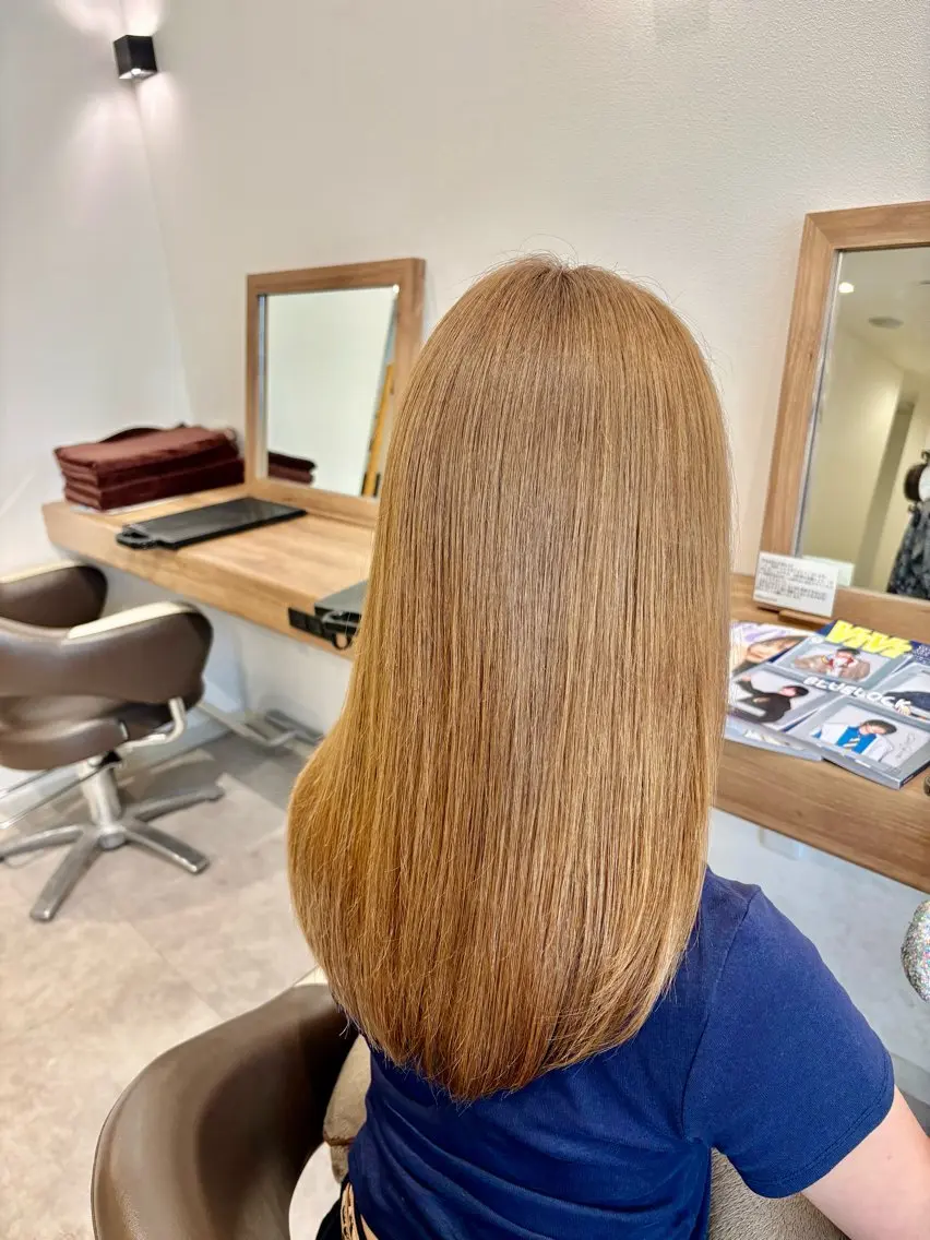 セミロング カット ヘアカラー トリートメント 渡邊 玲来のヘアスタイル
