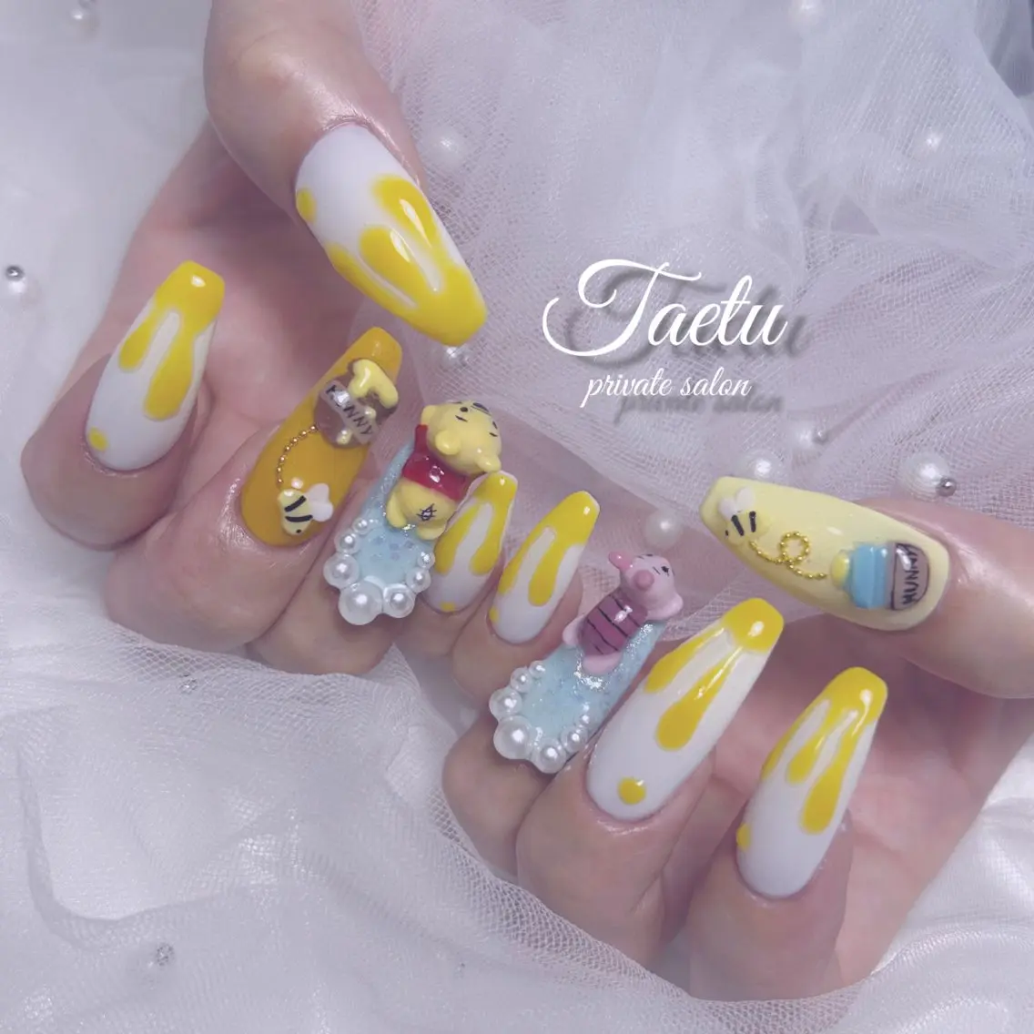ネイル アートネイル 𝐓𝐀𝐄𝐓𝐔 💜Ayumiのネイルデザイン