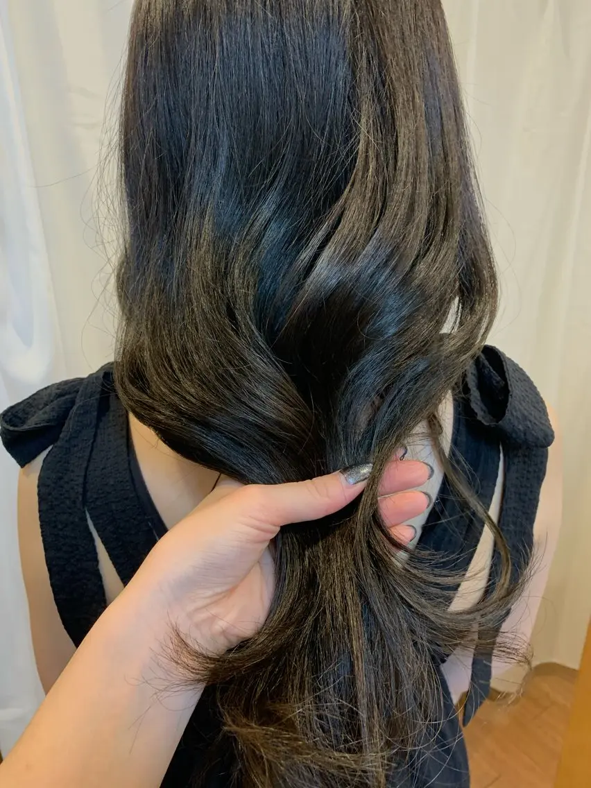 ロング カラー カット ヘアカラー apica/ 菊地さら紗のヘアスタイル