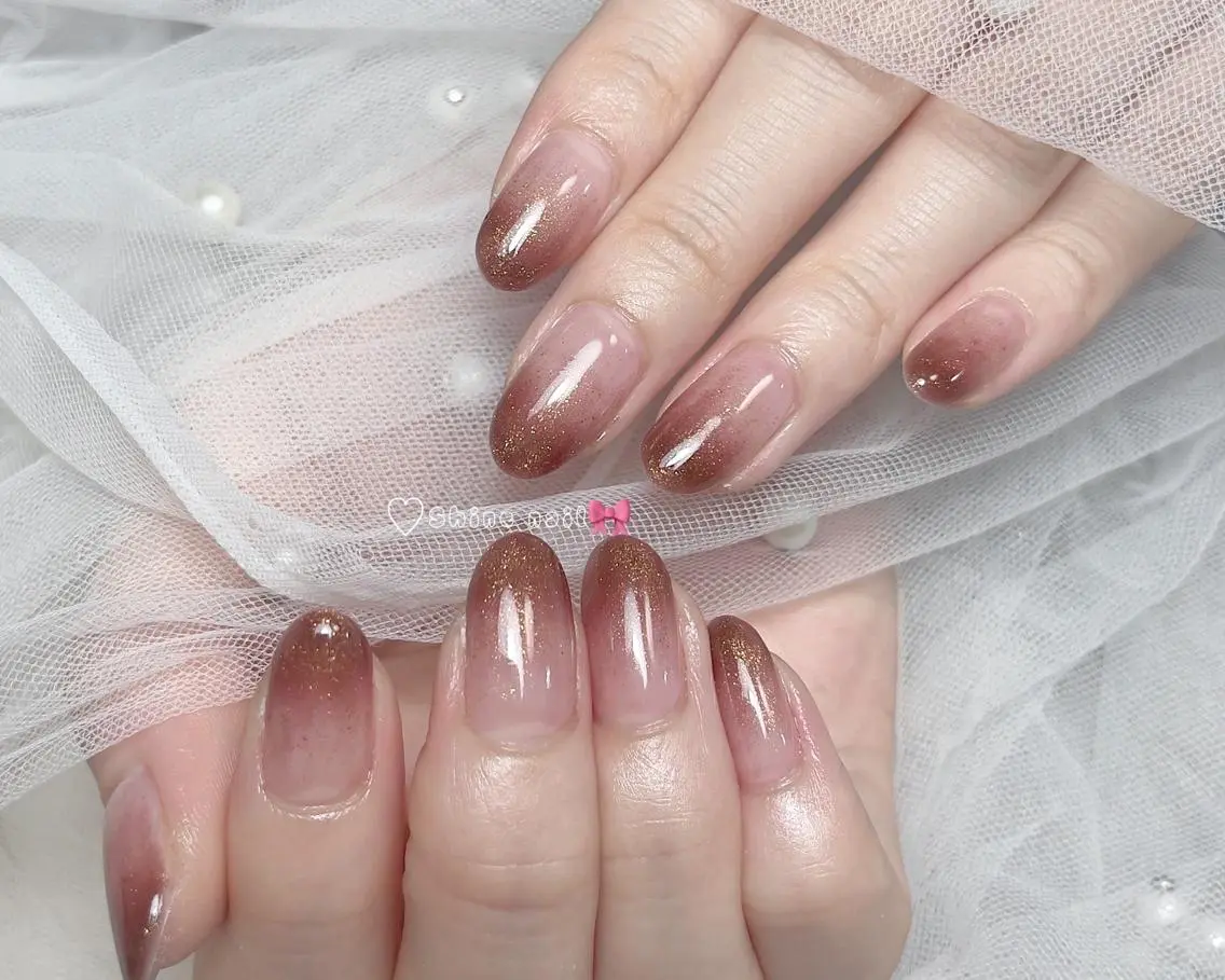 ネイル サイナネイル🎀 長さ出し専門店のネイルデザイン
