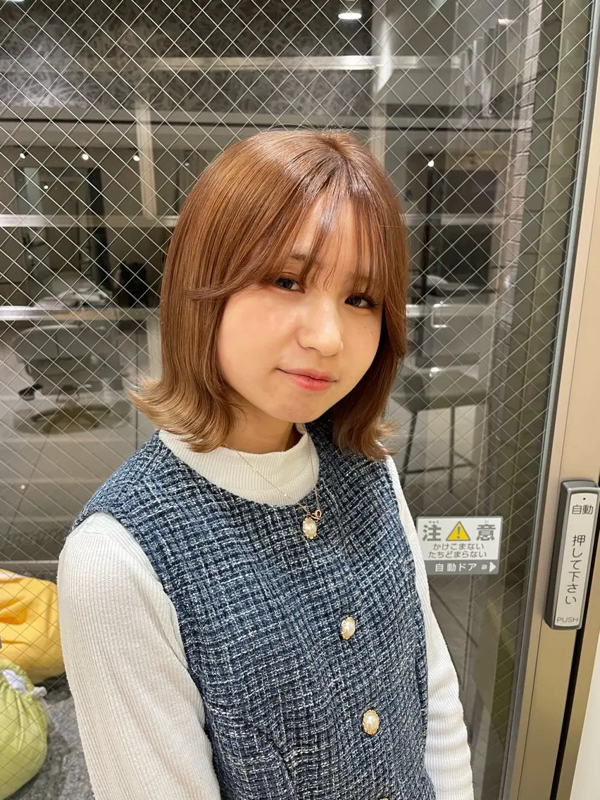 ミディアム まるやま ひなこ/艶髪カラーのヘアスタイル