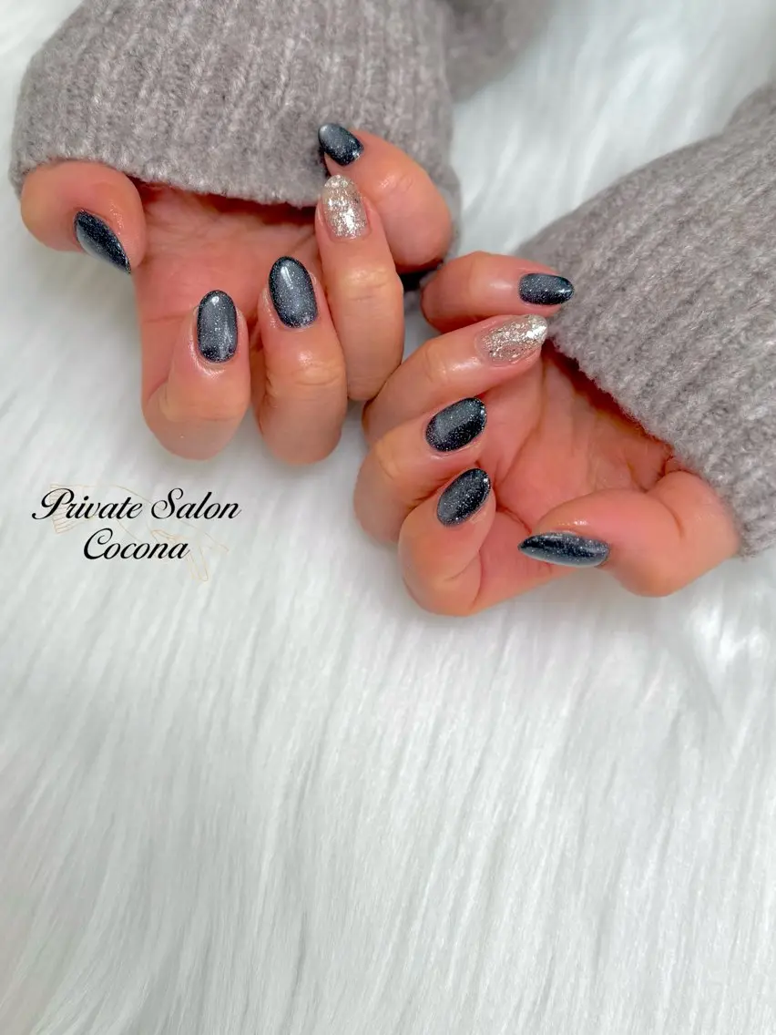 ネイル フラッシュネイル フラッシュマグ キラキラネイル ラメ(グリッター) マグネットネイル ハンドネイル プライベートサロン nailcoconaのネイルデザイン