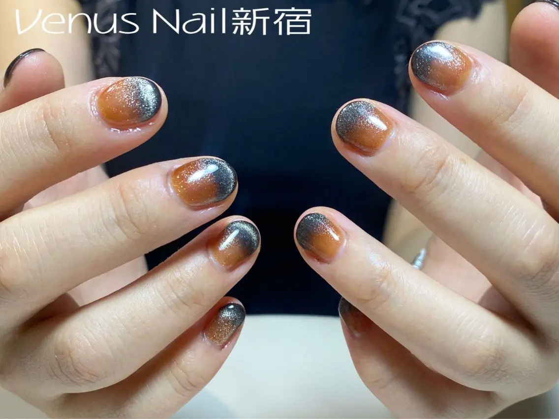 ネイル フレンチネイル マグネットネイル マグネットフレンチ ハンドネイル Venus nail チップ長さだし専門店のネイルデザイン