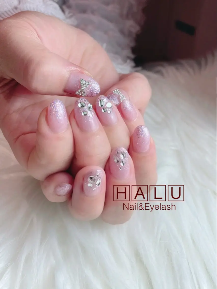 ネイル キラキラネイル HALU ハルのネイルデザイン