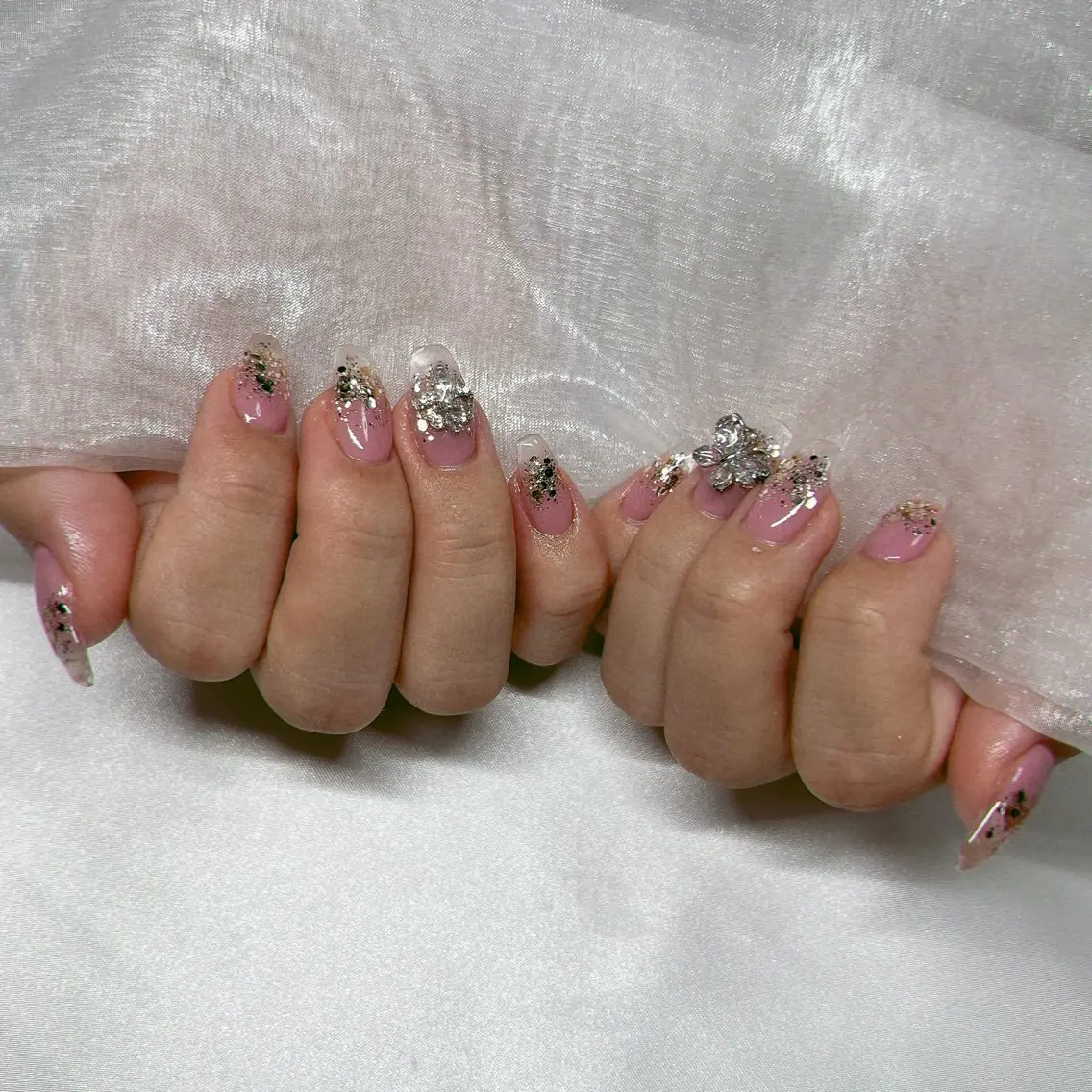 ネイル クリアネイル ジェルネイル 韓国ネイル ラメ(グリッター) マグネットネイル ハンドネイル nail salon Rewardのネイルデザイン