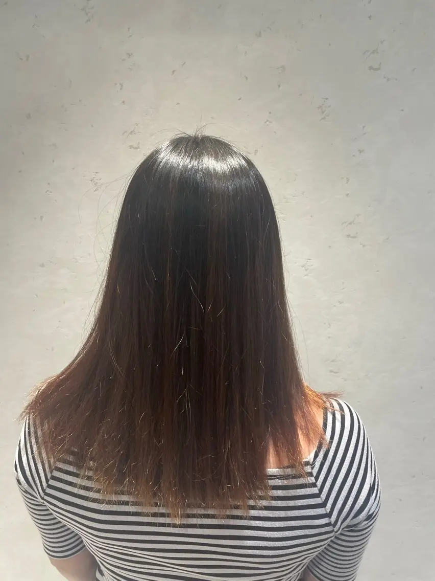 セミロング 髪質改善 縮毛矯正 メンズパーマ🌟 吉澤慶一郎のヘアスタイル