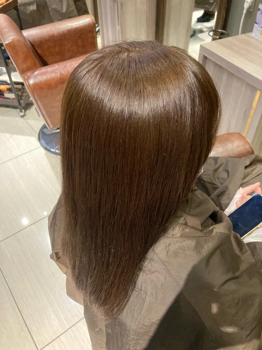 セミロング カラー オリーブカラー 髪質改善 ヘアカラー カラーモデル/ つくば市みどりののヘアスタイル