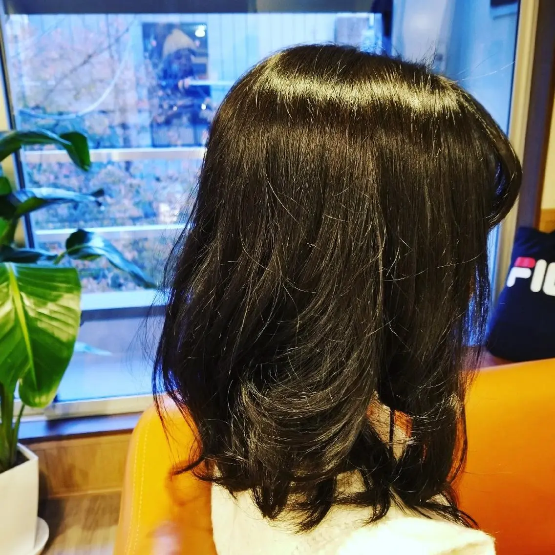 ミディアム カラー 黒髪 spa hair ark 富井直美のヘアスタイル