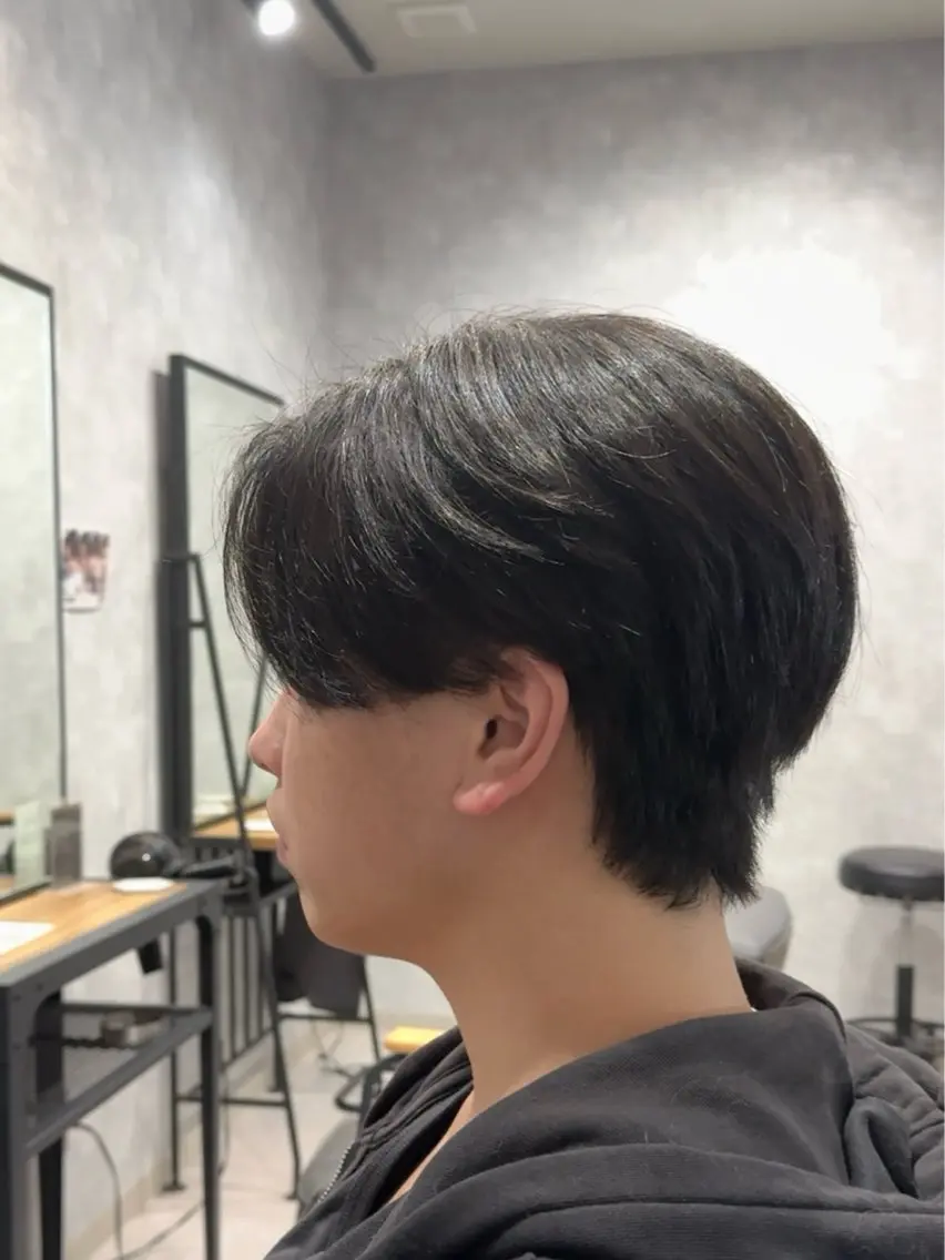 メンズ センターパート カット 新潟No.1サロン 秋山深(メンズ限定)のヘアスタイル
