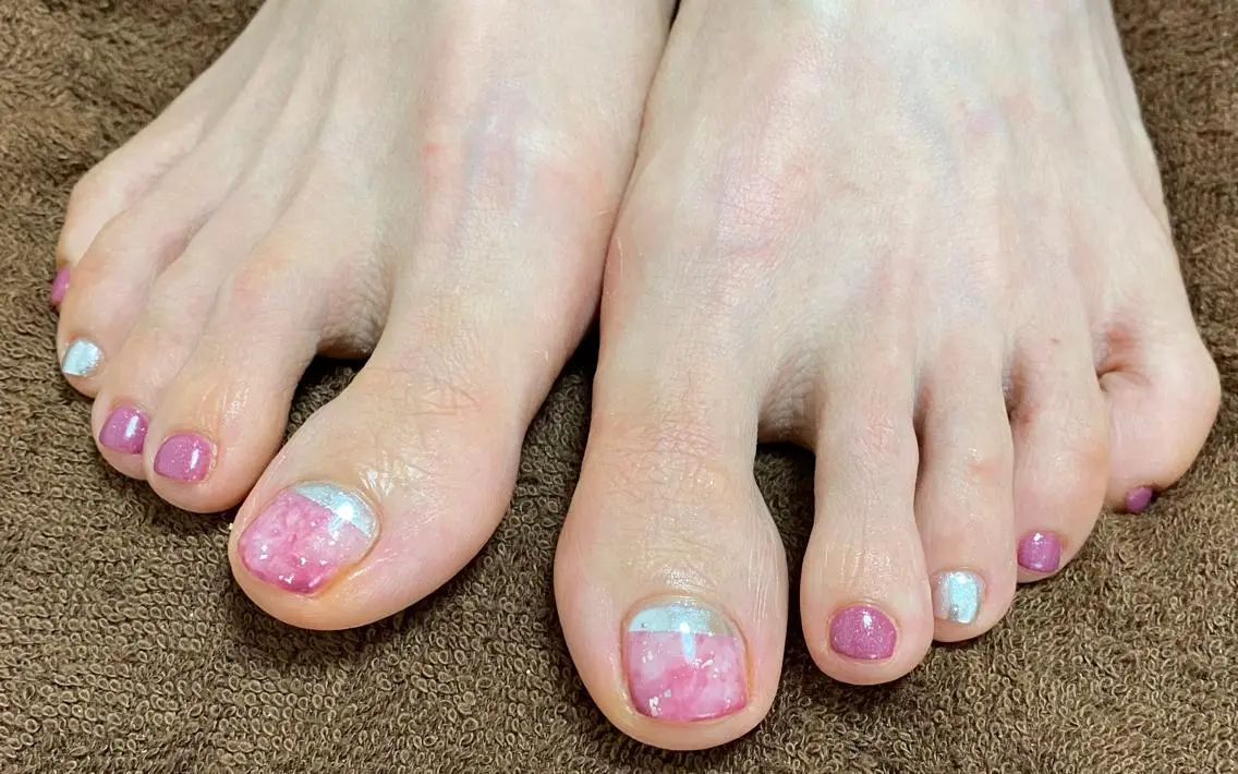 ネイル フットネイル 5/18〜LAU newのマツエク・マツパデザイン