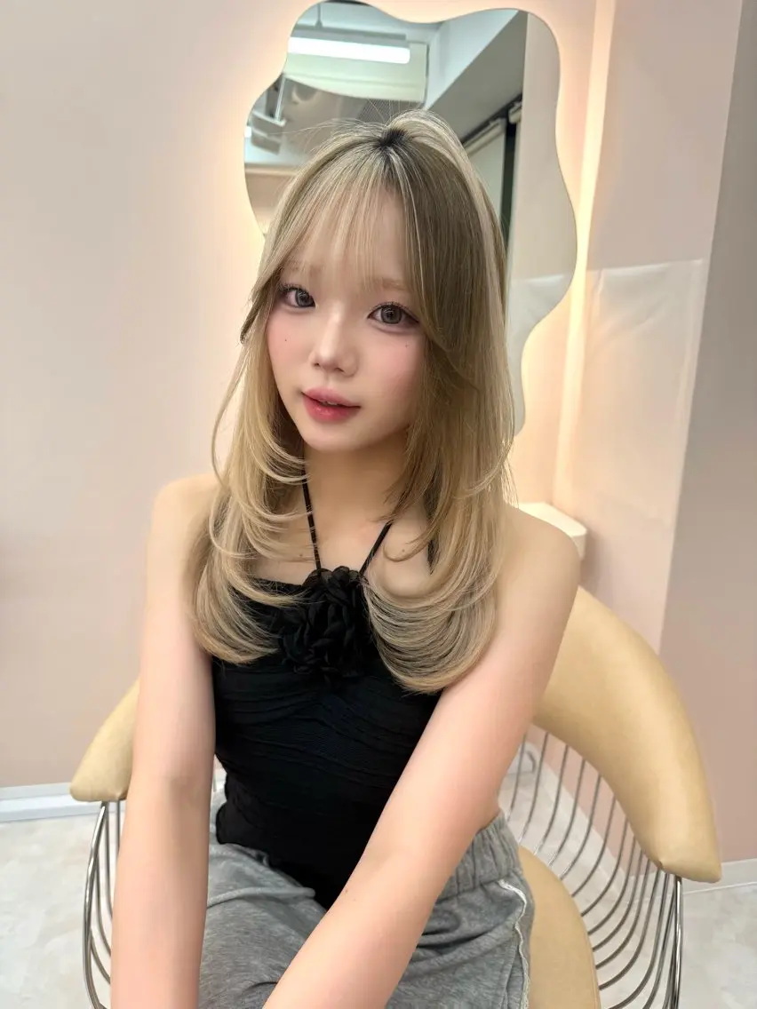 ミディアム レイヤーカット🫧 🎀Tomoka🎀のヘアスタイル