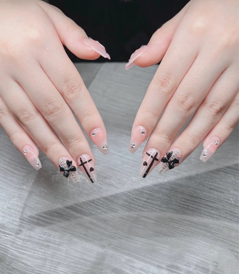ネイル 長さ出し グラデーション 卒業式 キラキラネイル マグネットネイル Lee Nails チップ長さだし専門店のネイルデザイン