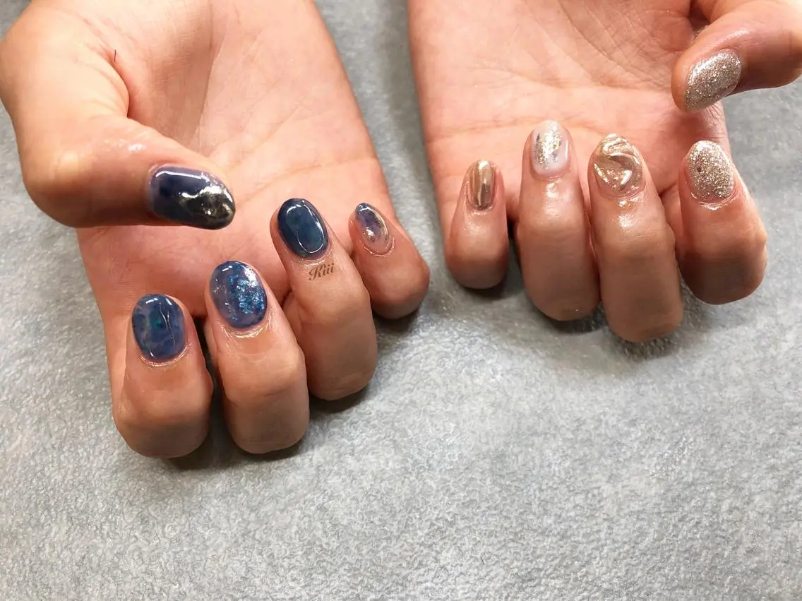 ネイル ハンドネイル フットネイル kiii.__ ✴︎*のネイルデザイン