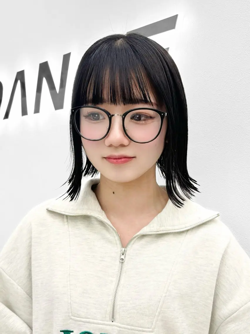 ミディアム カラー ヘアアレンジ カット ヘアカラー トリートメント ヘッドスパ ヘアセット 縮毛矯正🤍 盛れるボブ/ひかりのヘアスタイル