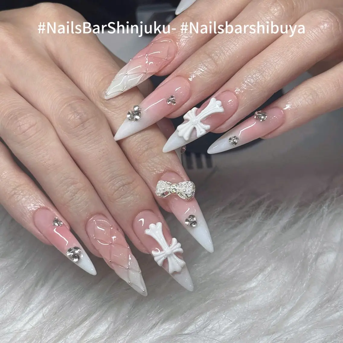 ネイル 長さ出し フレンチネイル ジェルネイル 韓国ネイル ロングネイル NAILS BAR SHINJUKUのネイルデザイン