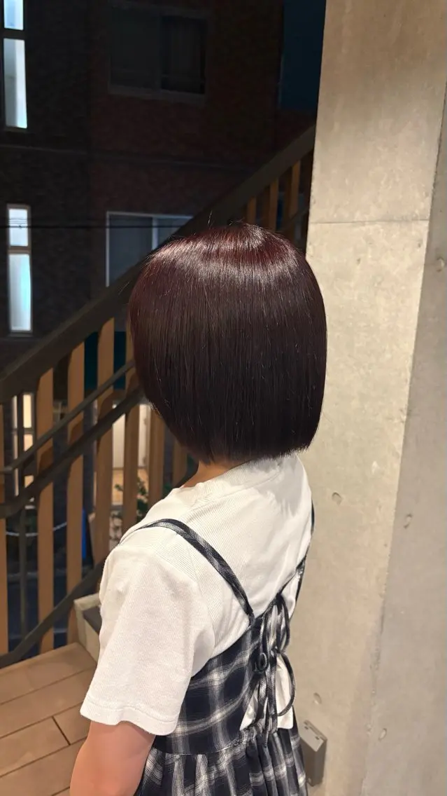 ショート ヘアカラー 髙橋 かなこのヘアスタイル