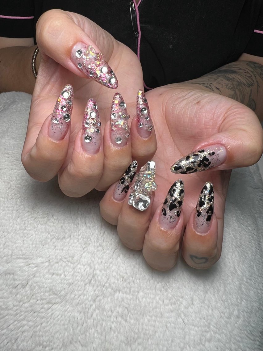 ネイル ハンドネイル ハンドケア Bellissima Letiのネイルデザイン