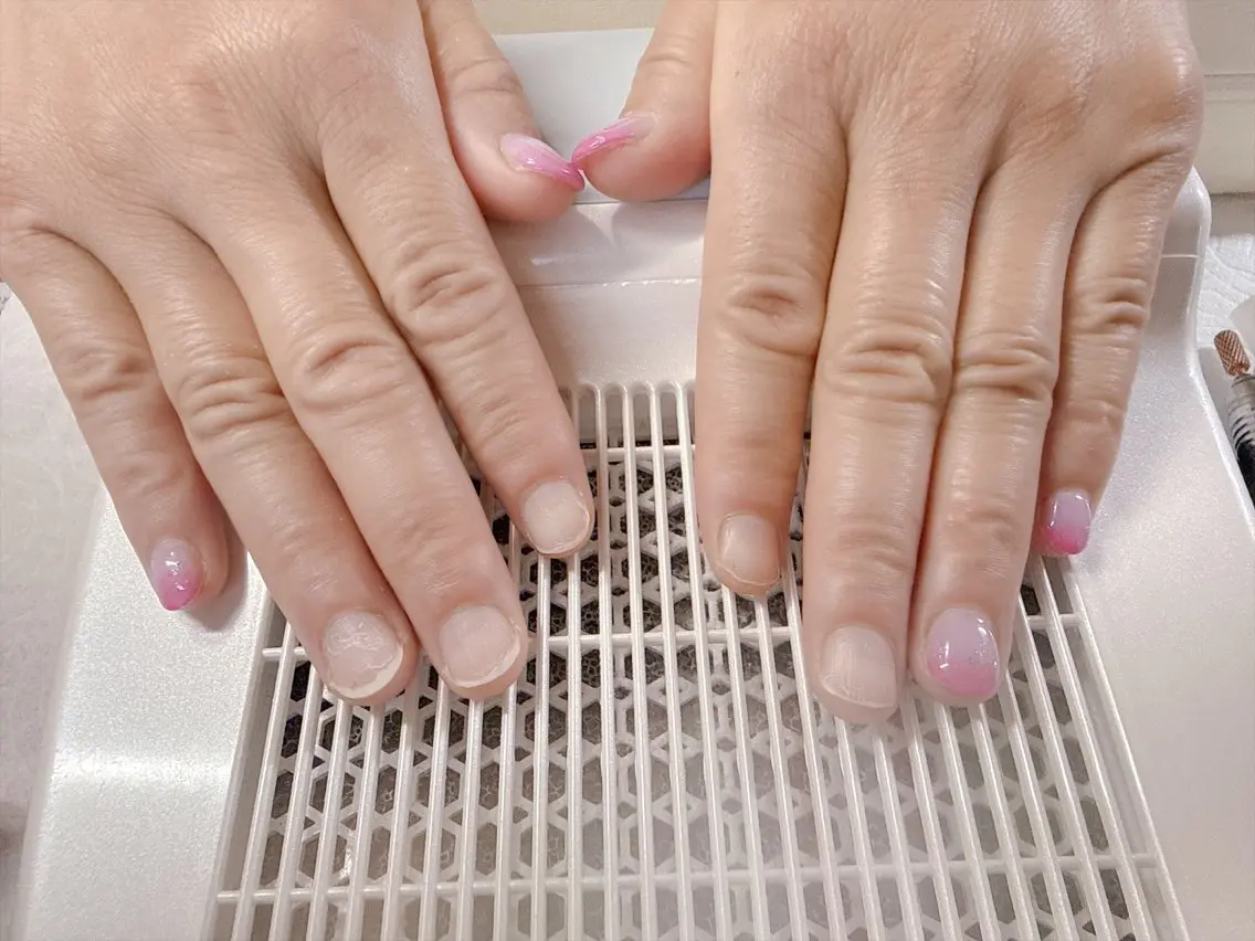 ネイル にじいろ nailのネイルデザイン