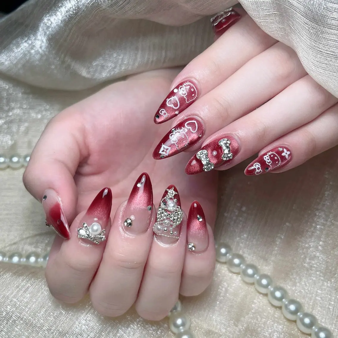 ネイル アートネイル オーロラネイル フットネイル ジェルネイル キラキラネイル ハンドネイル Nova Nailのネイルデザイン