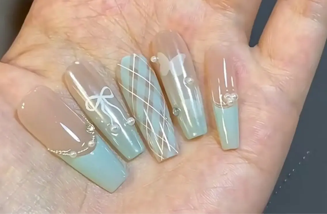 ネイル ハンドネイル D-BEAUTY Nailsalonのネイルデザイン