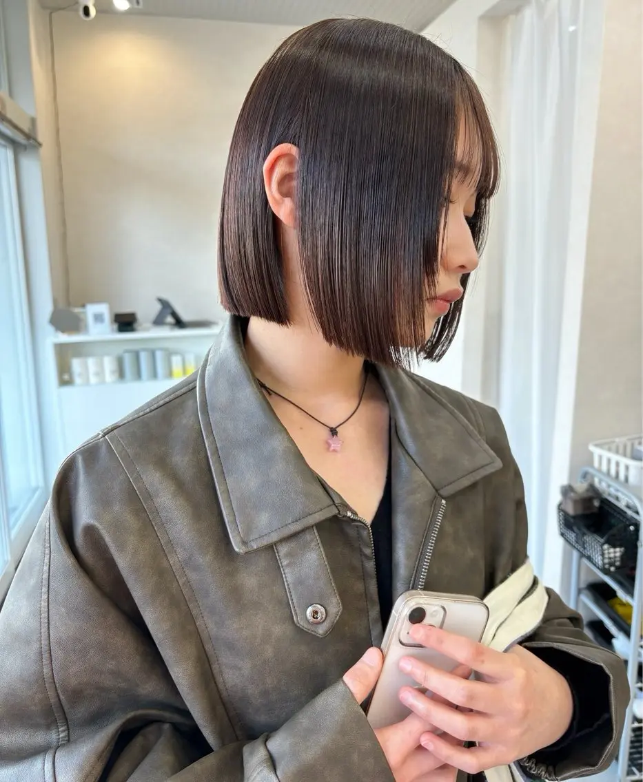 ショート カラー mir MIYUのヘアスタイル