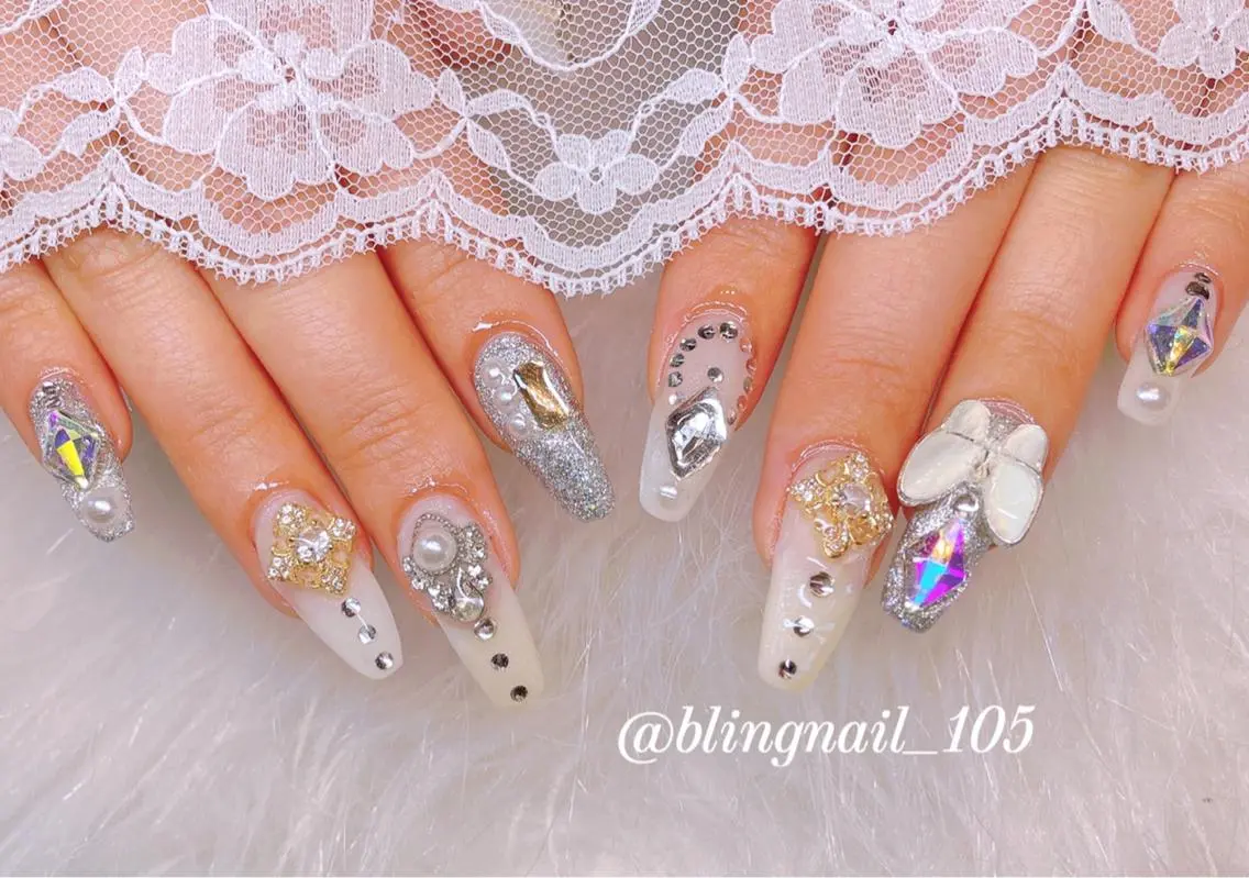 ネイル 24時まで❤︎韓国、 ワンホンネイルのネイルデザイン