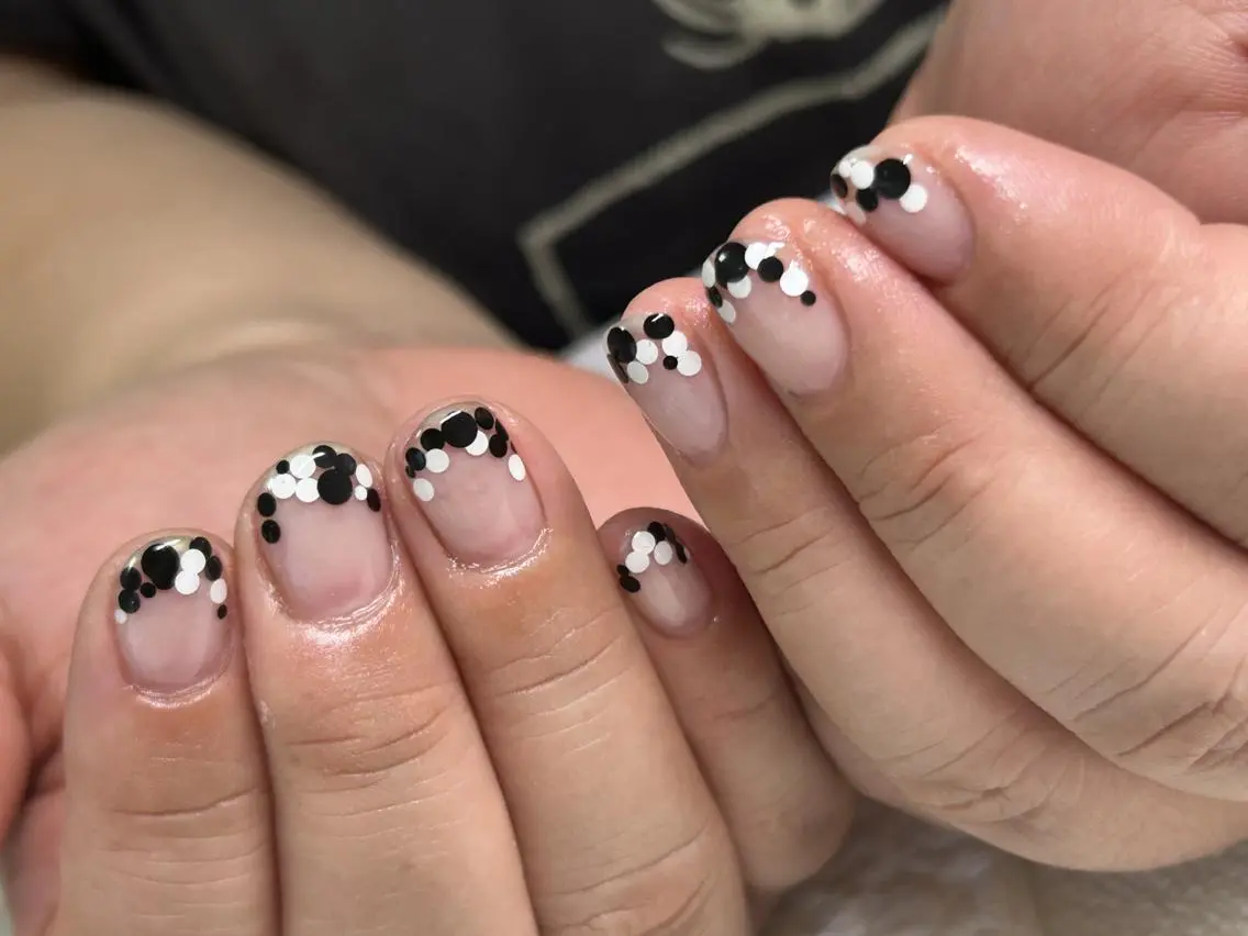 ネイル クレスト HORIKITAのネイルデザイン