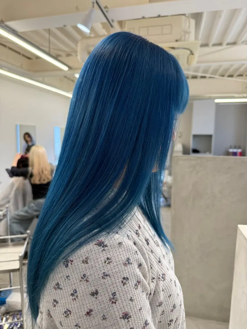 ロング ヘアカラー トリートメント okumura makiのヘアスタイル