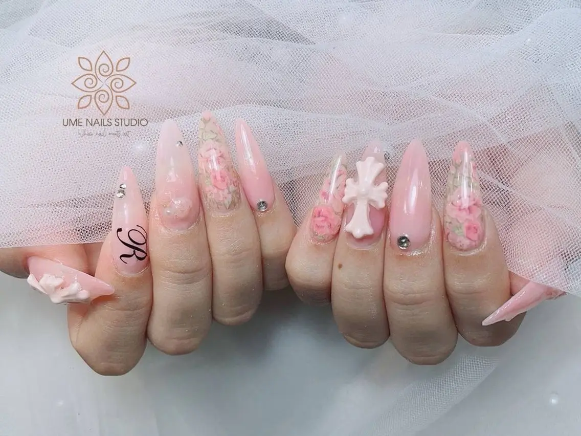 ネイル 持ち込み ハンドネイル Ume Nail Studioのネイルデザイン
