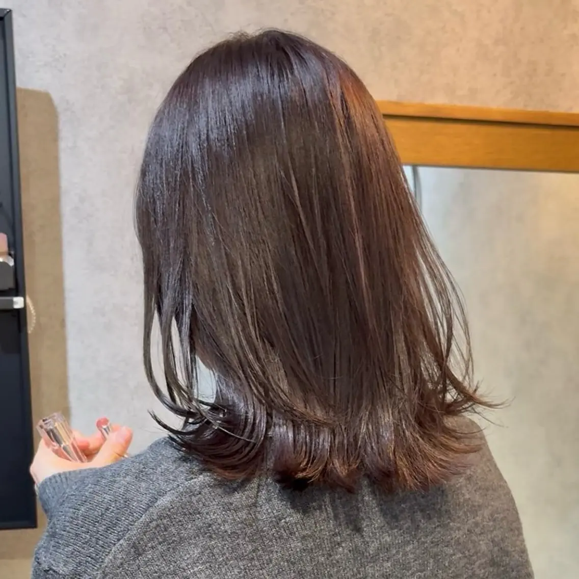 ミディアム レイヤーカット/ ハイライト　千咲季のヘアスタイル