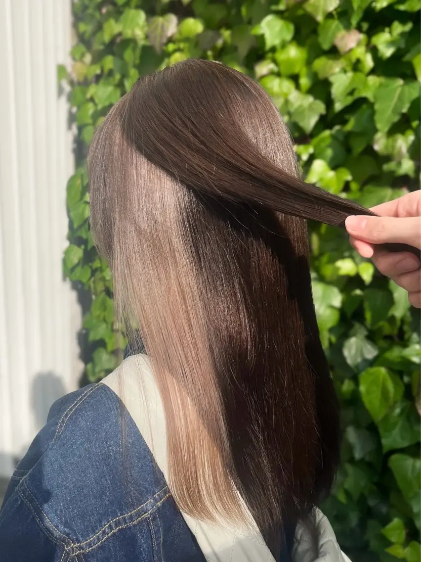 カラー ブリーチ ダブルカラー ハイトーンカラー ブリーチなしカラー ウルフ/レイヤー/ ブリーチカラーのヘアスタイル