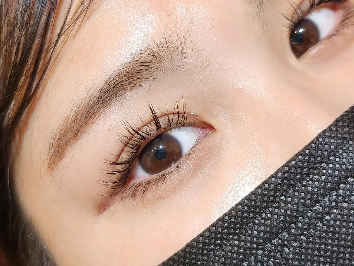 マツエク・マツパ まつげパーマ 💜bora .のネイルデザイン