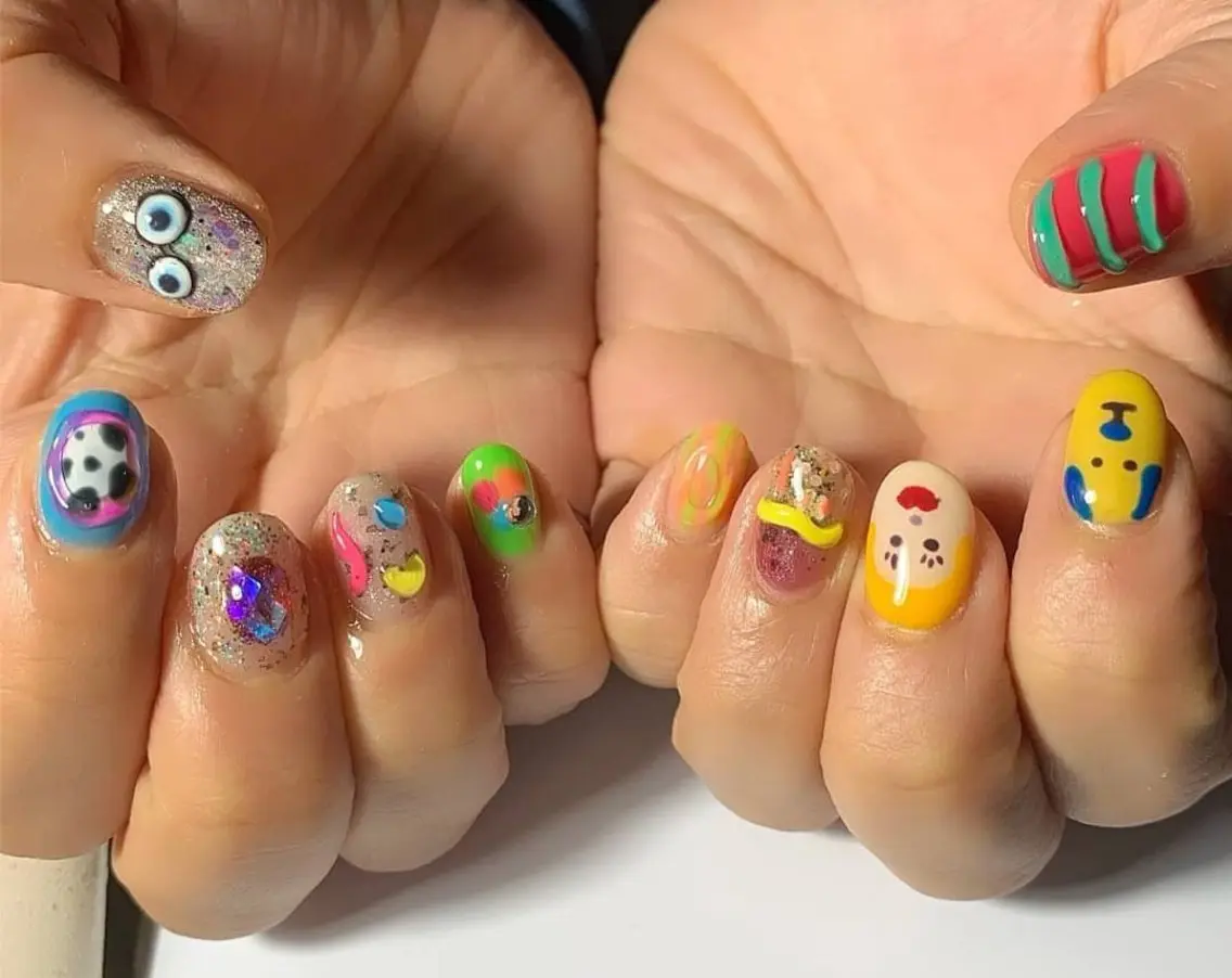 ネイル ハンドネイル フットネイル MHR nailのネイルデザイン