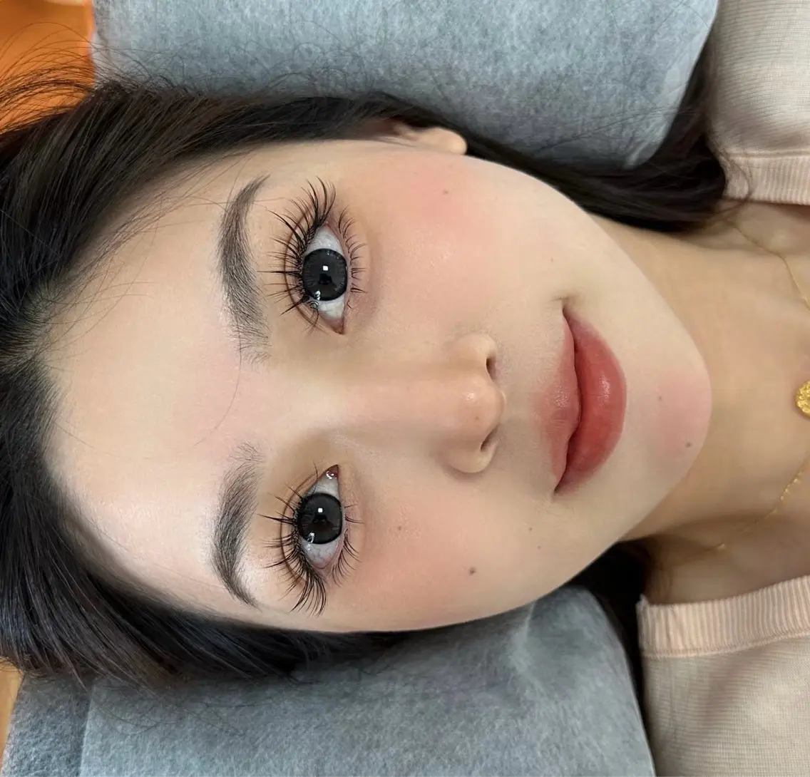 マツエク・マツパ アヤ🌻アイラッシュ 💛新大久保店のマツエク・マツパデザイン