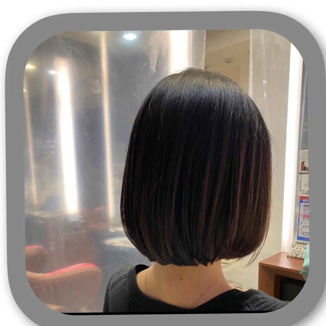 ミディアム アッシュ ボブ 髪質改善 レイヤーカット トリートメント ショート〜ミディアム 喜多司のヘアスタイル