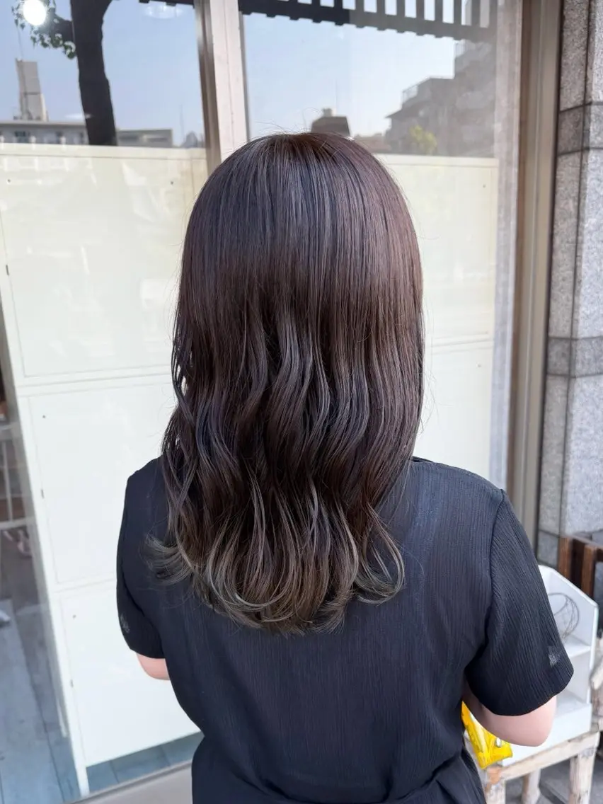 ロング カット ヘアカラー イワタ マハ/ minim hairのヘアスタイル