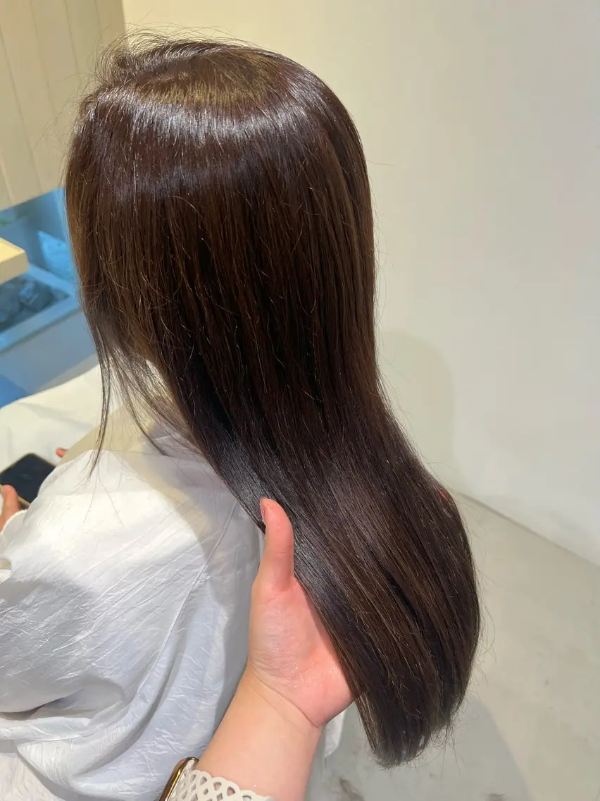 ロング カラー 坂野 美葵のヘアスタイル