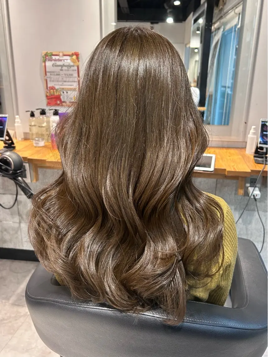 ロング ヘアカラー トリートメント ヘッドスパ レイヤーStyle 🪽菜々実のヘアスタイル
