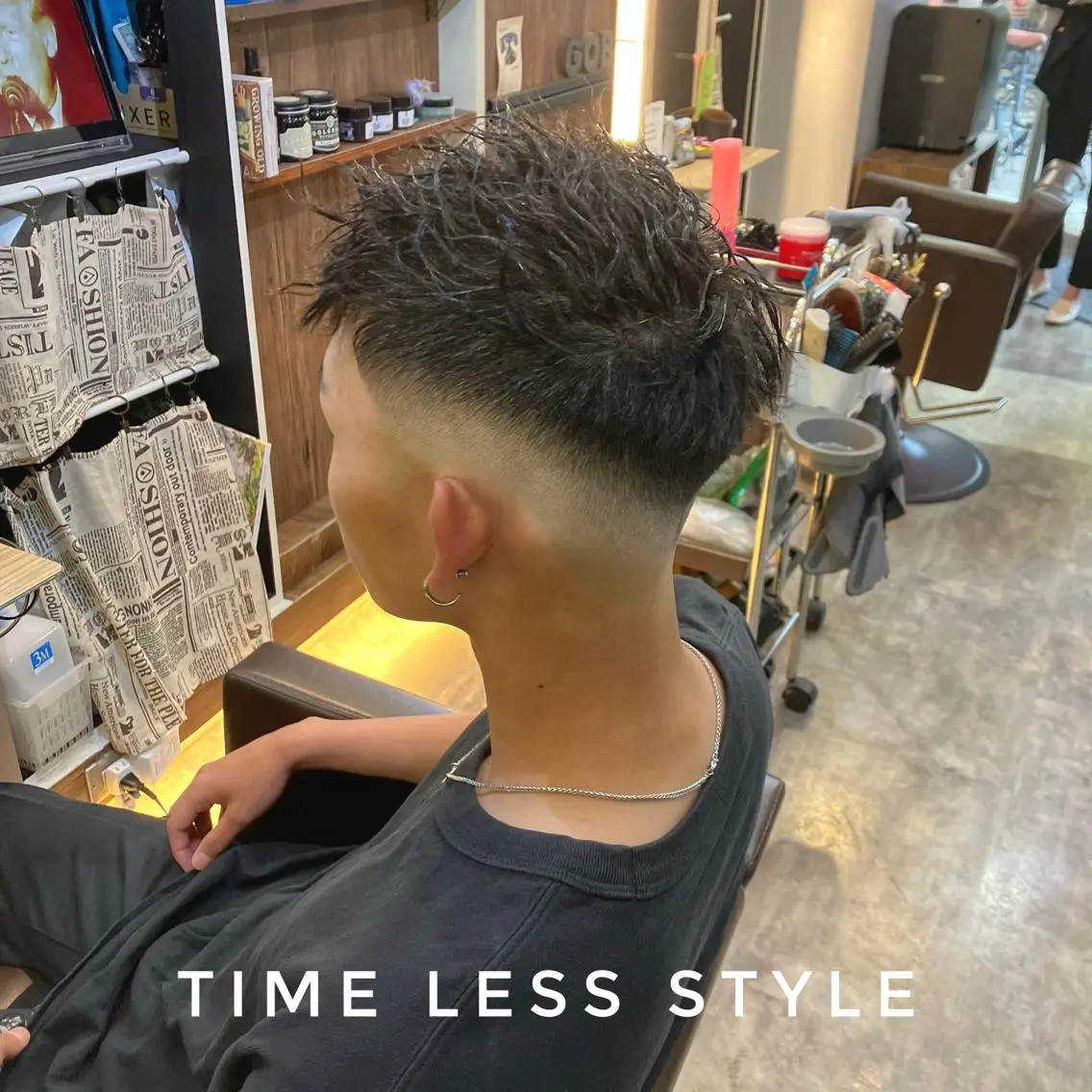パーマ メンズ フェードカット Back  bone barberのヘアスタイル